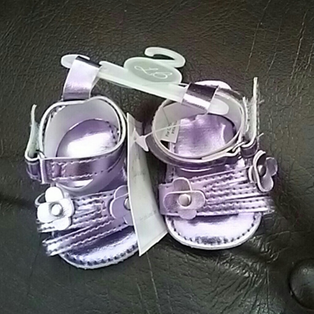 Sandals - Picture 2 of 2